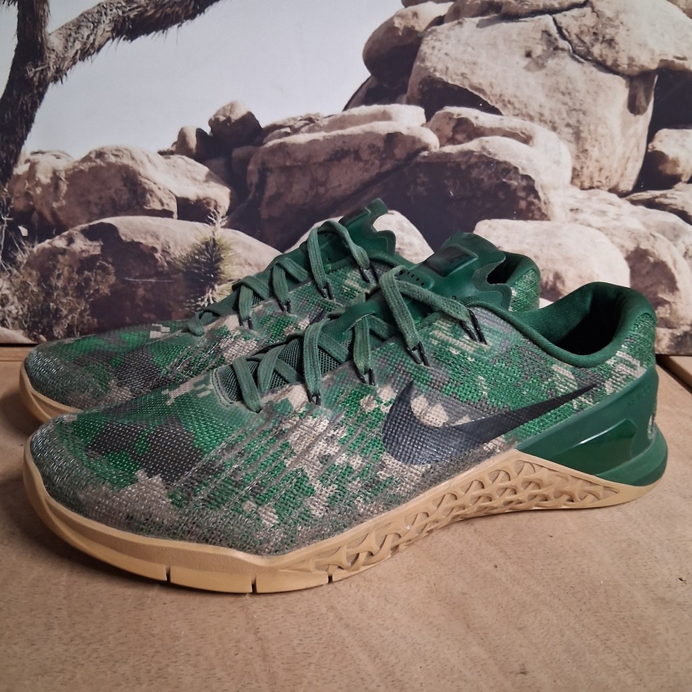 Nike Metcon 3 Mens Training Shoes Green Digital Camo Gum Sole 852928-300 Sz 10